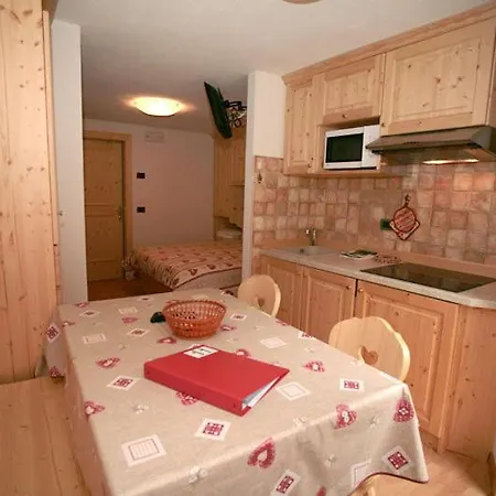 Aparthotel Albert