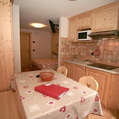 Aparthotel Albert
